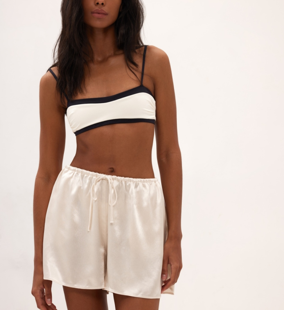 Шорти L'essence Studio Champagne