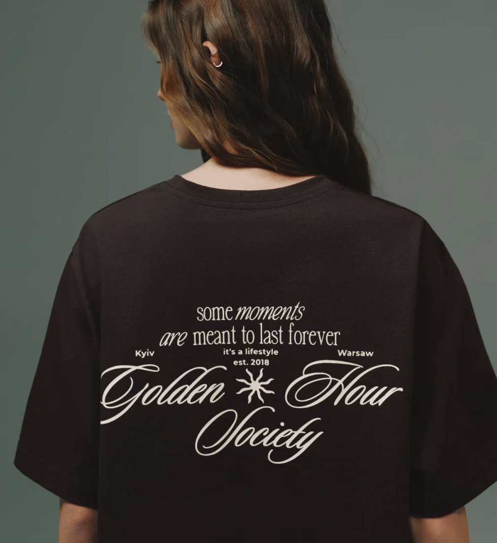 Футболка unisex 044 GARDEN golden hour chocolate