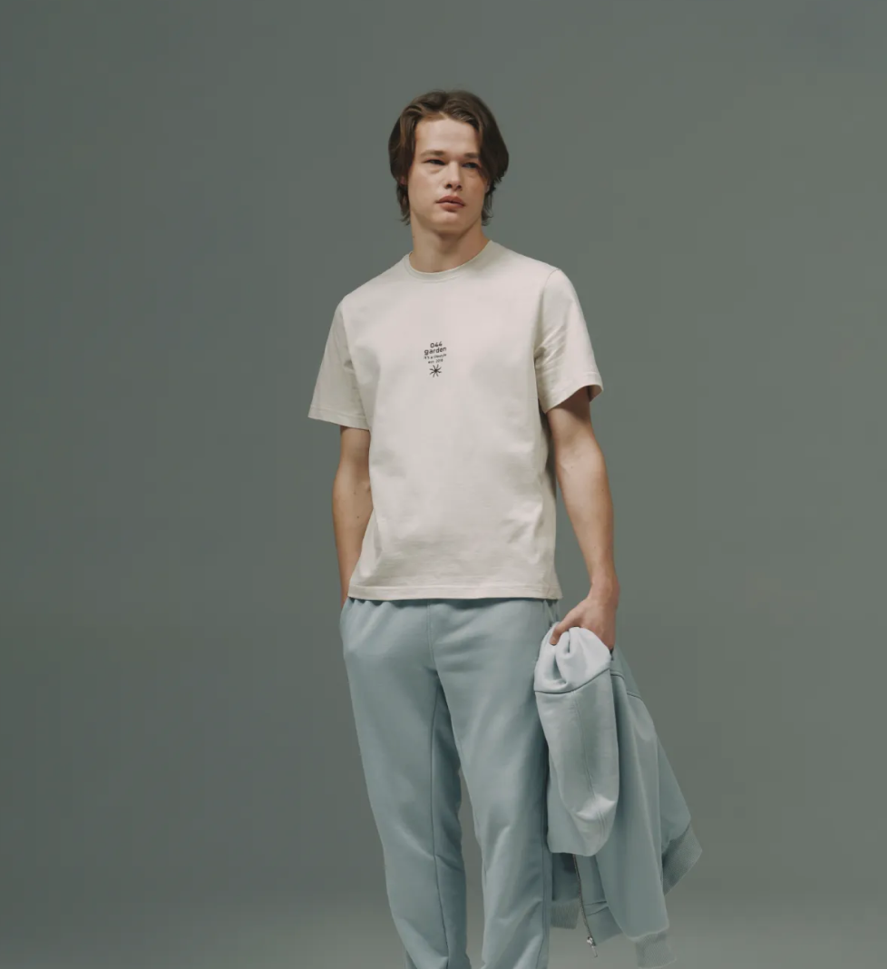 Футболка unisex 044 GARDEN golden hour milk