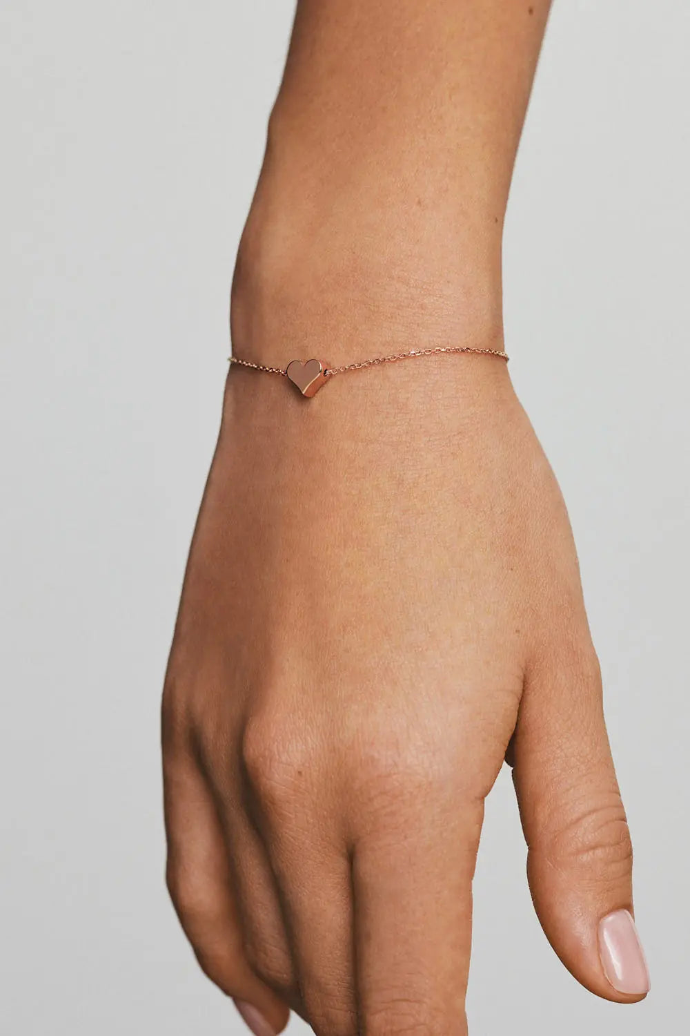 Clasp bracelet, heart, rose gold
