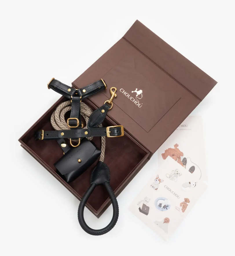 Комплект аксесуарів CHOUCHOU для собак (шлея+повідець+диспенсер) чорний