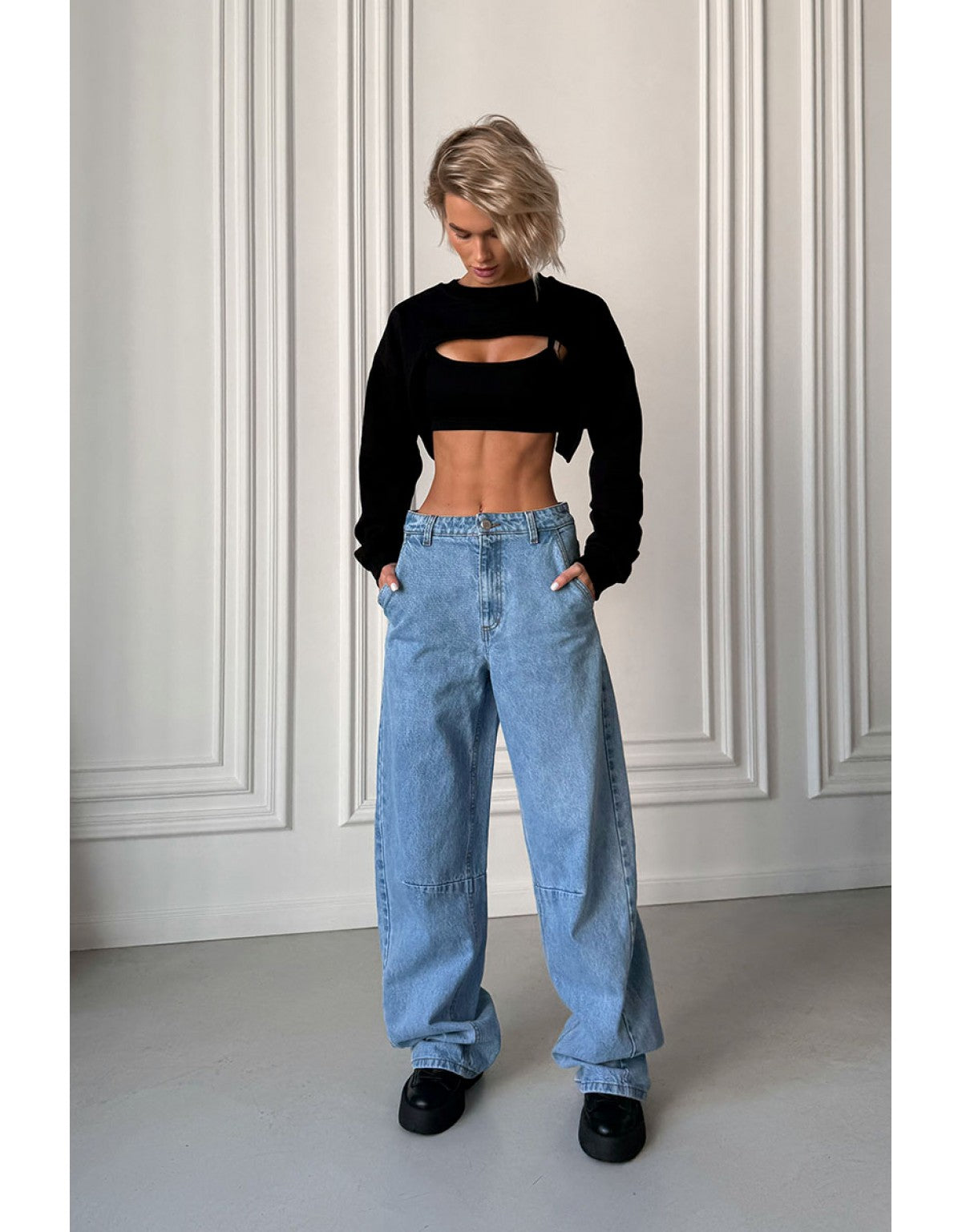 Alexa low-rise jeans
