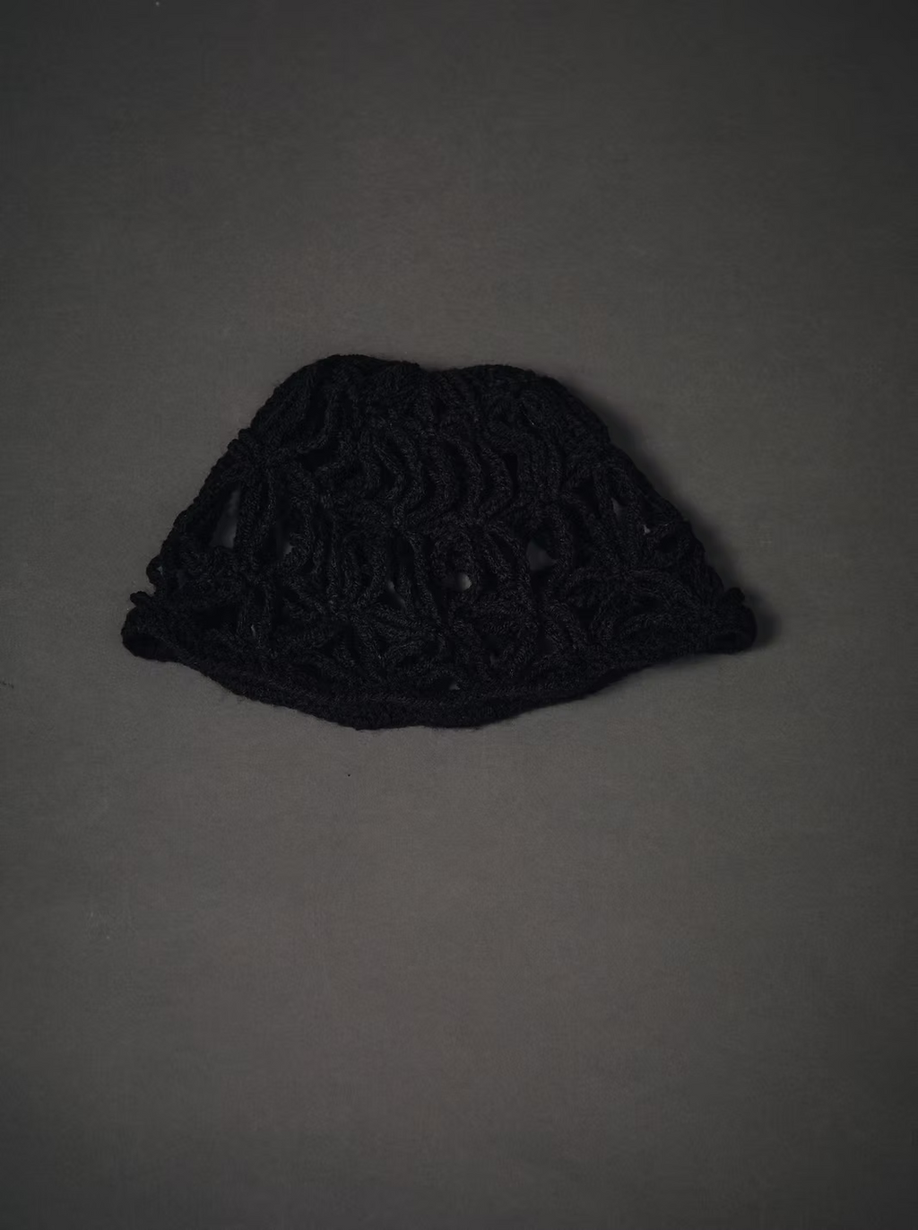 Шапка кроше «KNOT» ручной работы