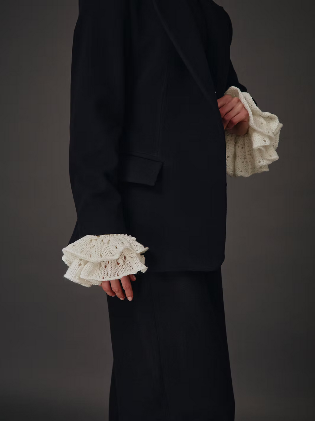 Handmade knitted sleeves "KNOT"