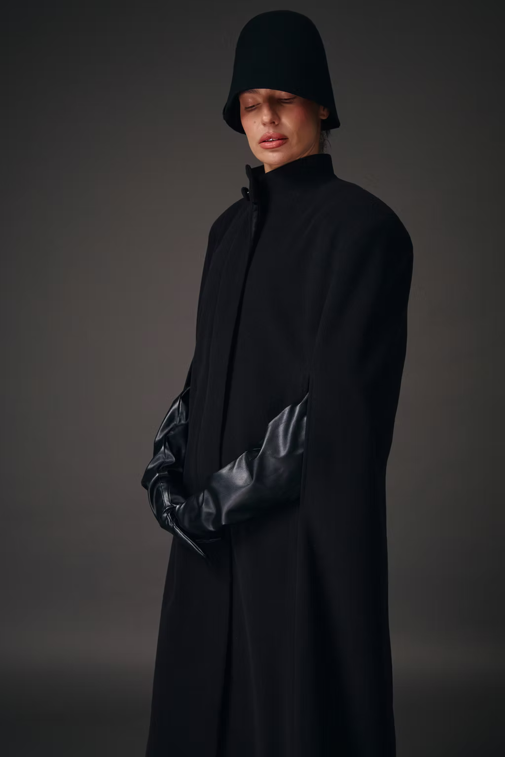 "BONAPARTE" Wool Cape