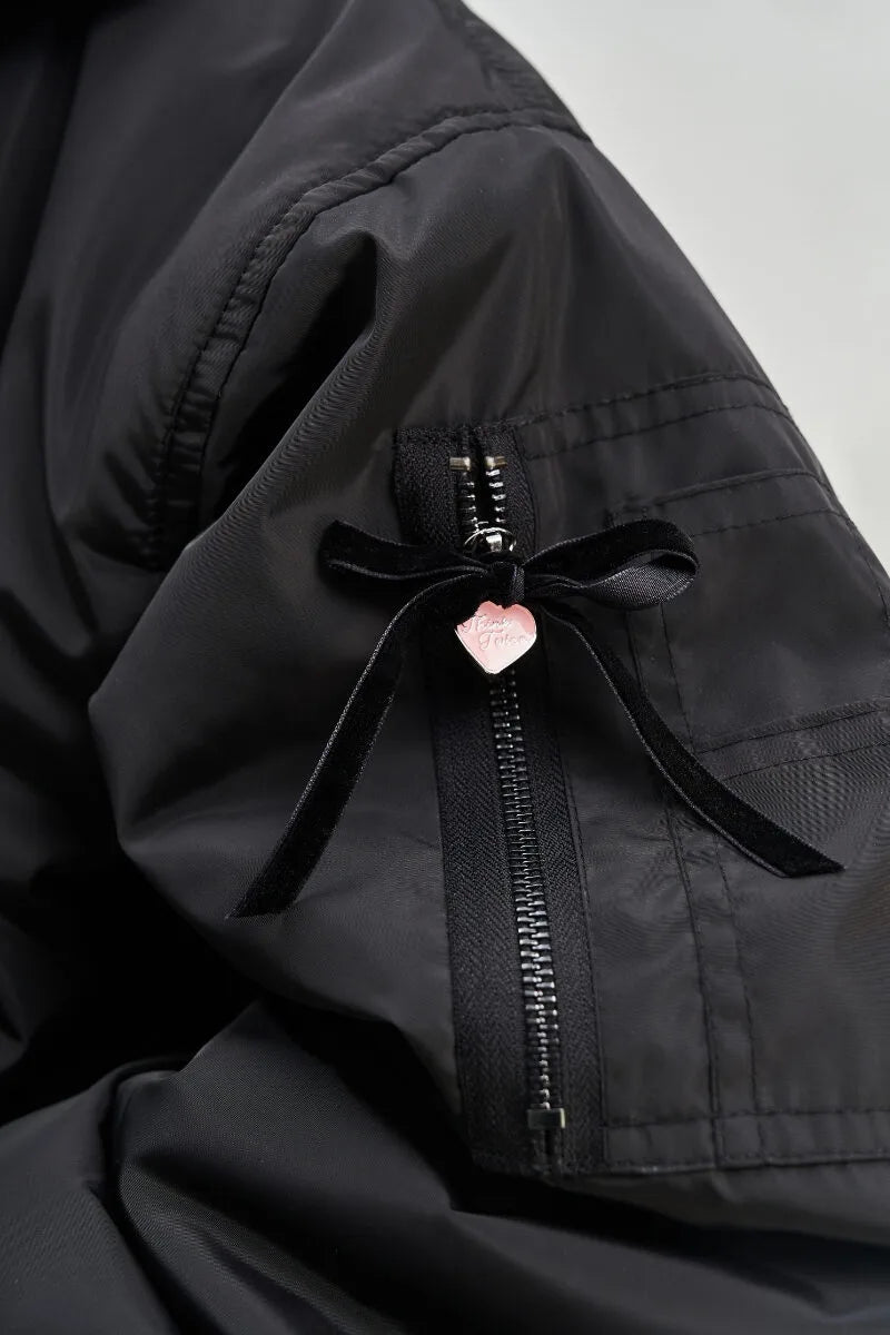 Куртка-бомбер з коміром стійкою