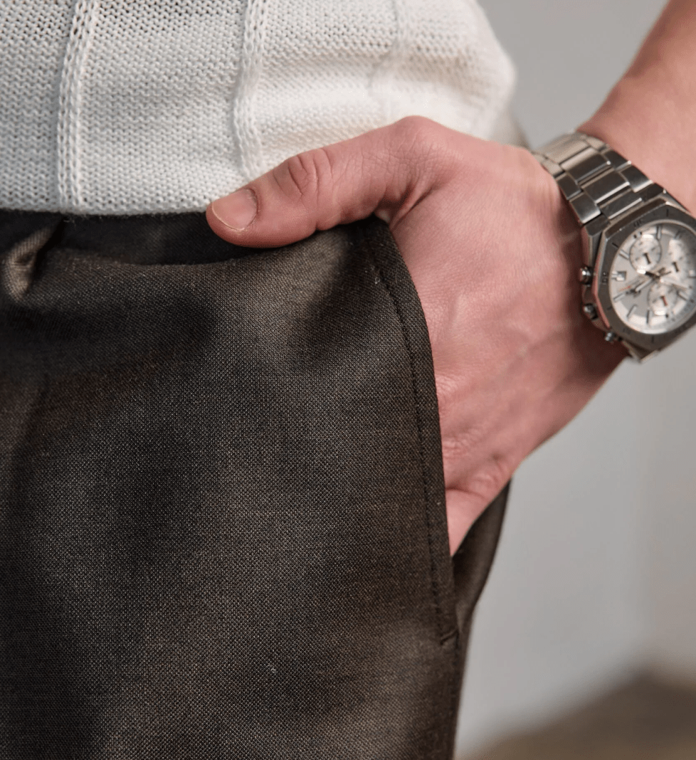 Штани the SUIT MAN із вовни з шовком коричневого кольору