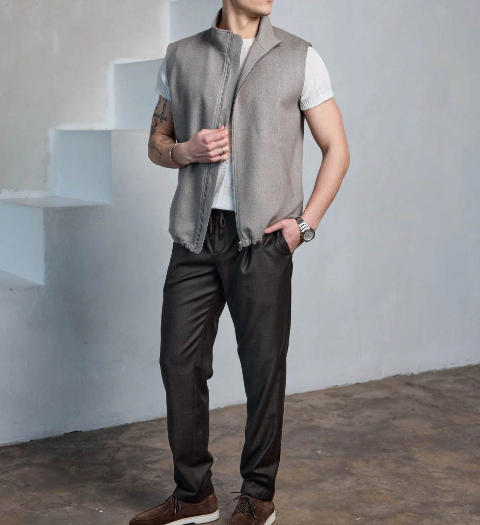 Штани the SUIT MAN із вовни з шовком коричневого кольору