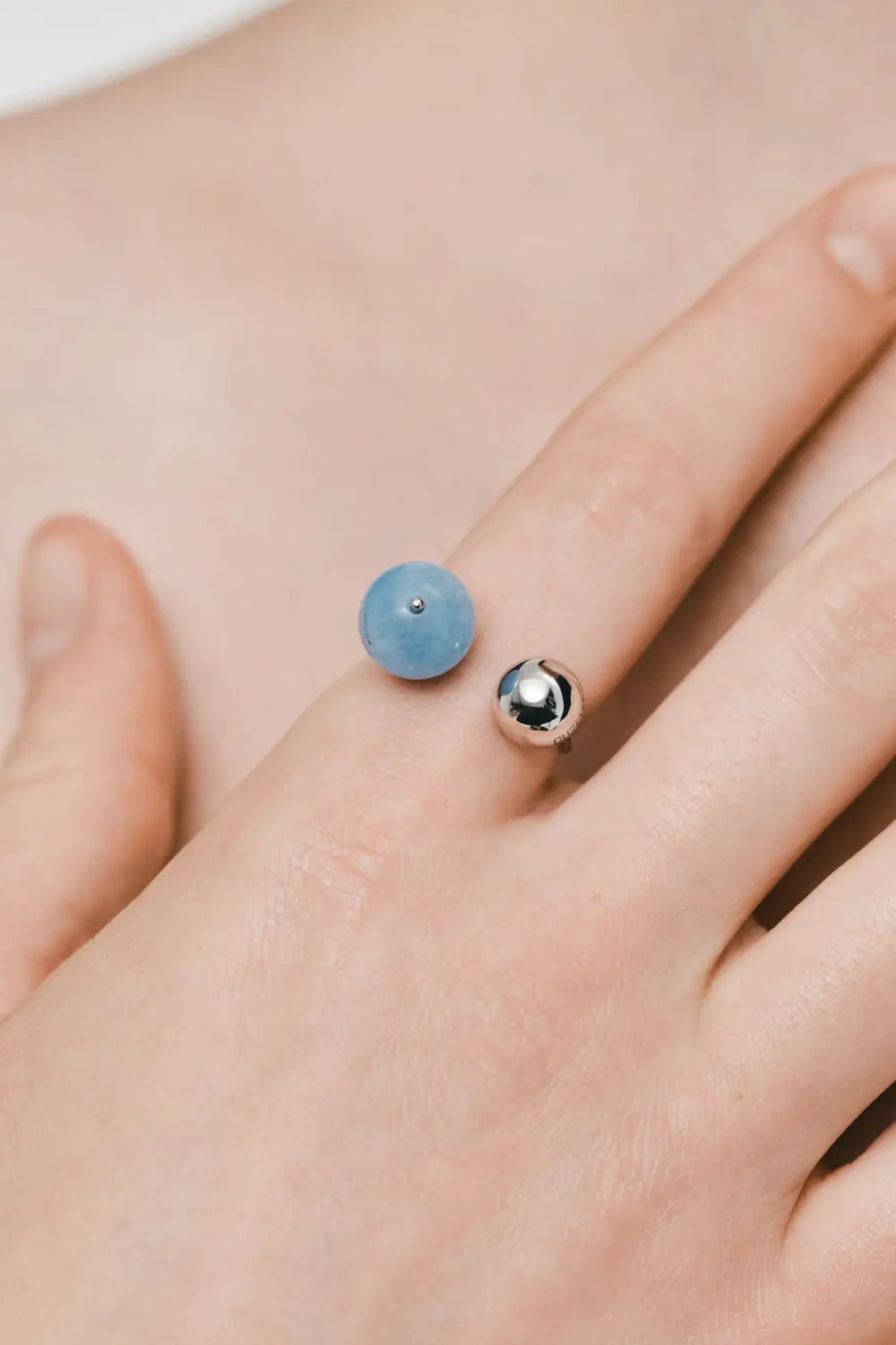 Ring with gold and aquamarine balls (8 mm and 10 mm)