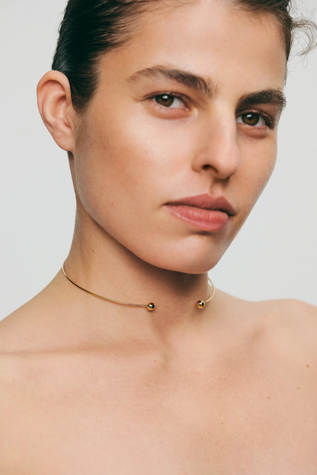 Choker, balls
