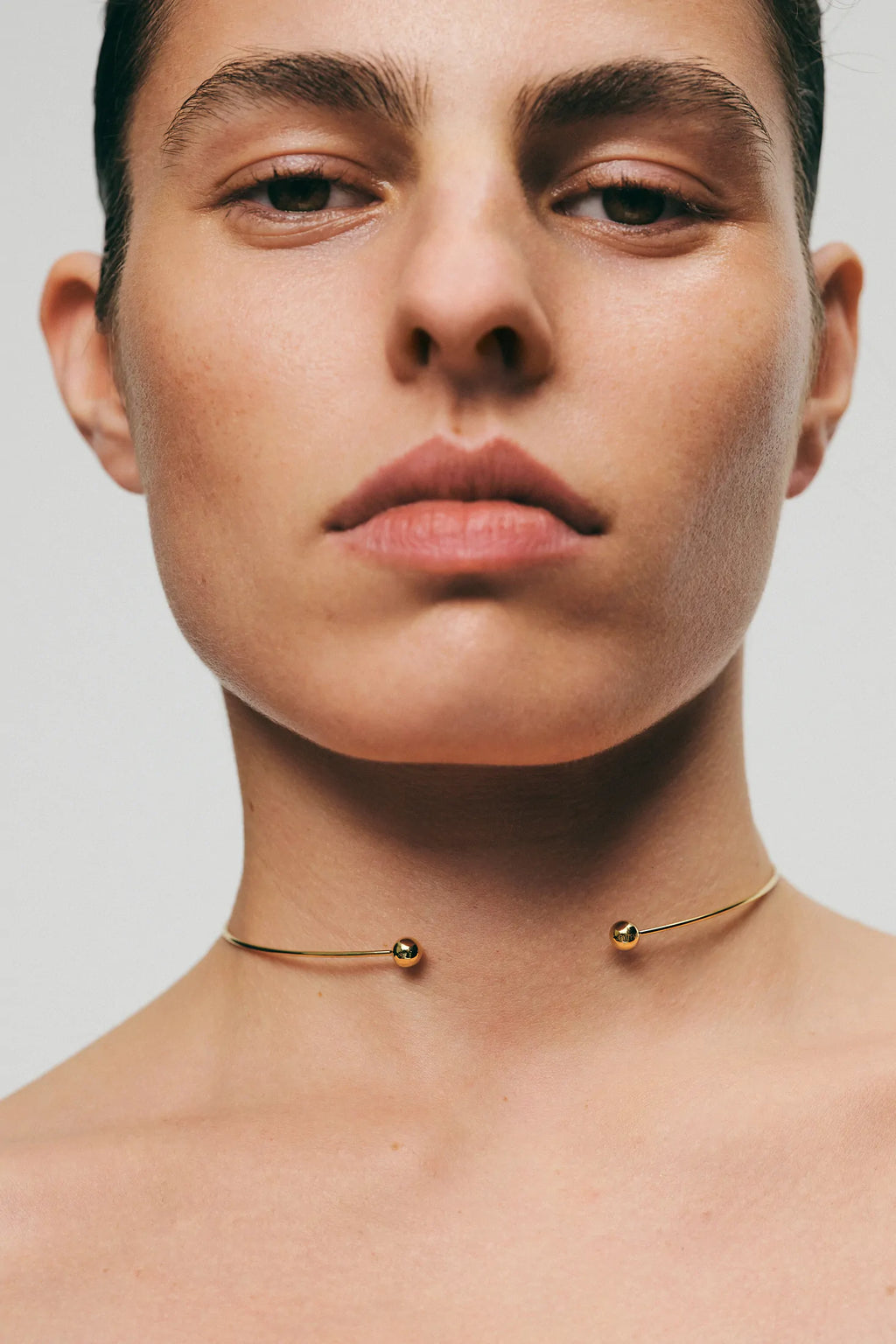 Choker, balls