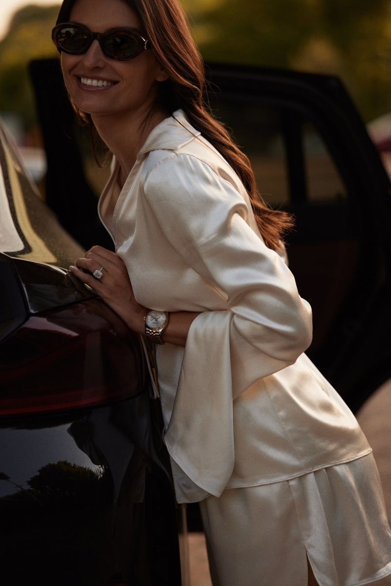 BLOUSE