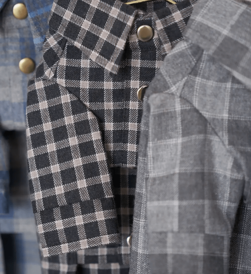 Сорочка CHOUCHOU картата для собак чорна