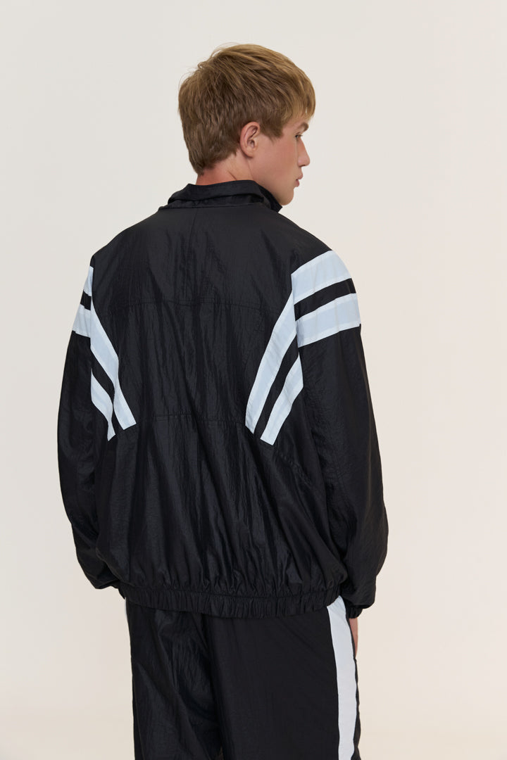 Чорний костюм 90s