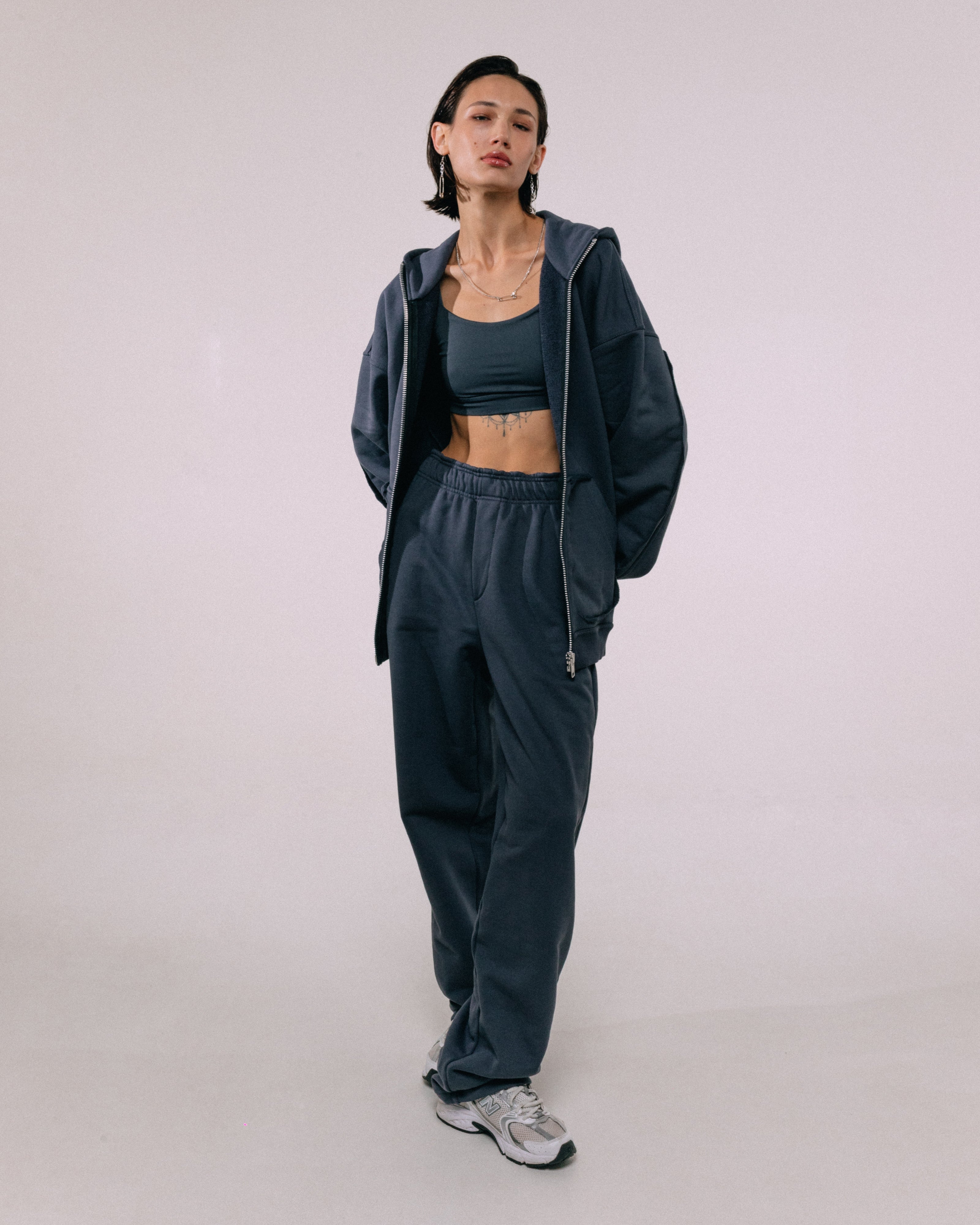 Штани ESSENTIAL