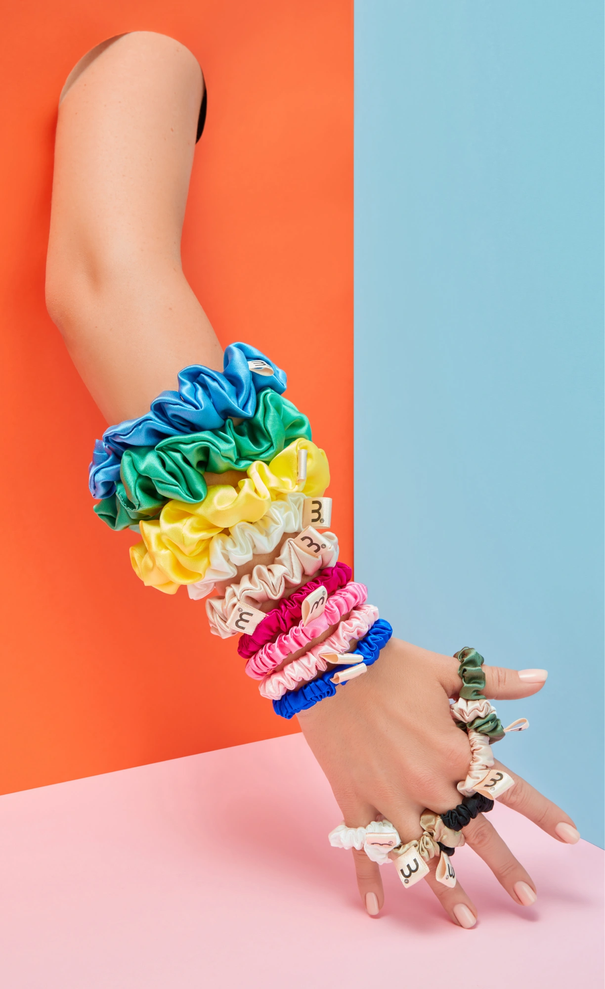SILK LARGE SCRUNCHIE об'ємна шовкова резинка