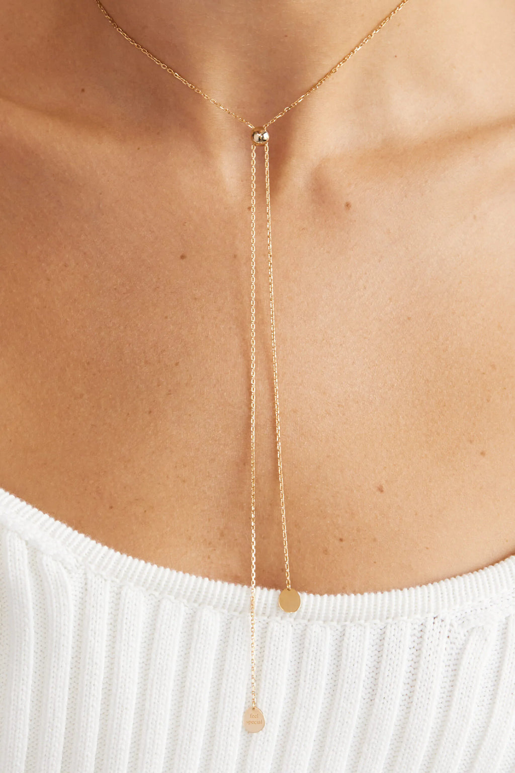 Necklace-tie, balls
