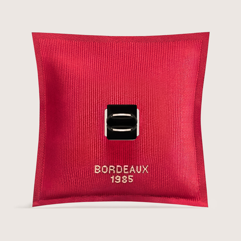 Автомобільне аромасаше Bordeaux 1985