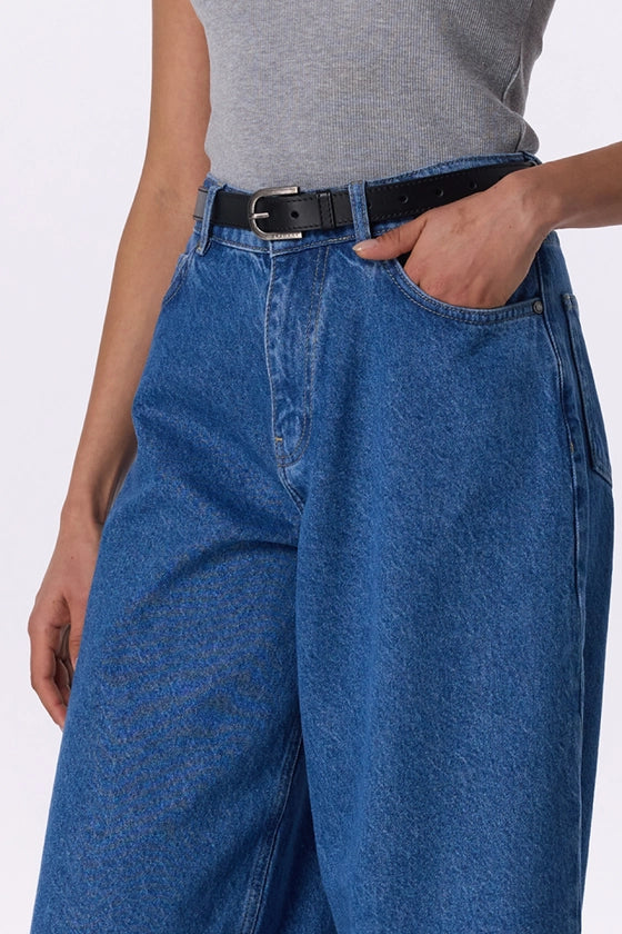Wide-leg jeans