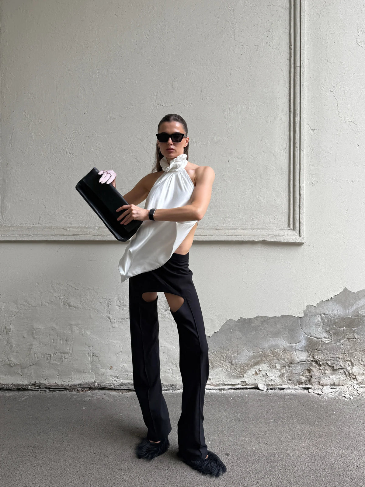 Cut-Out Trousers - фото 8