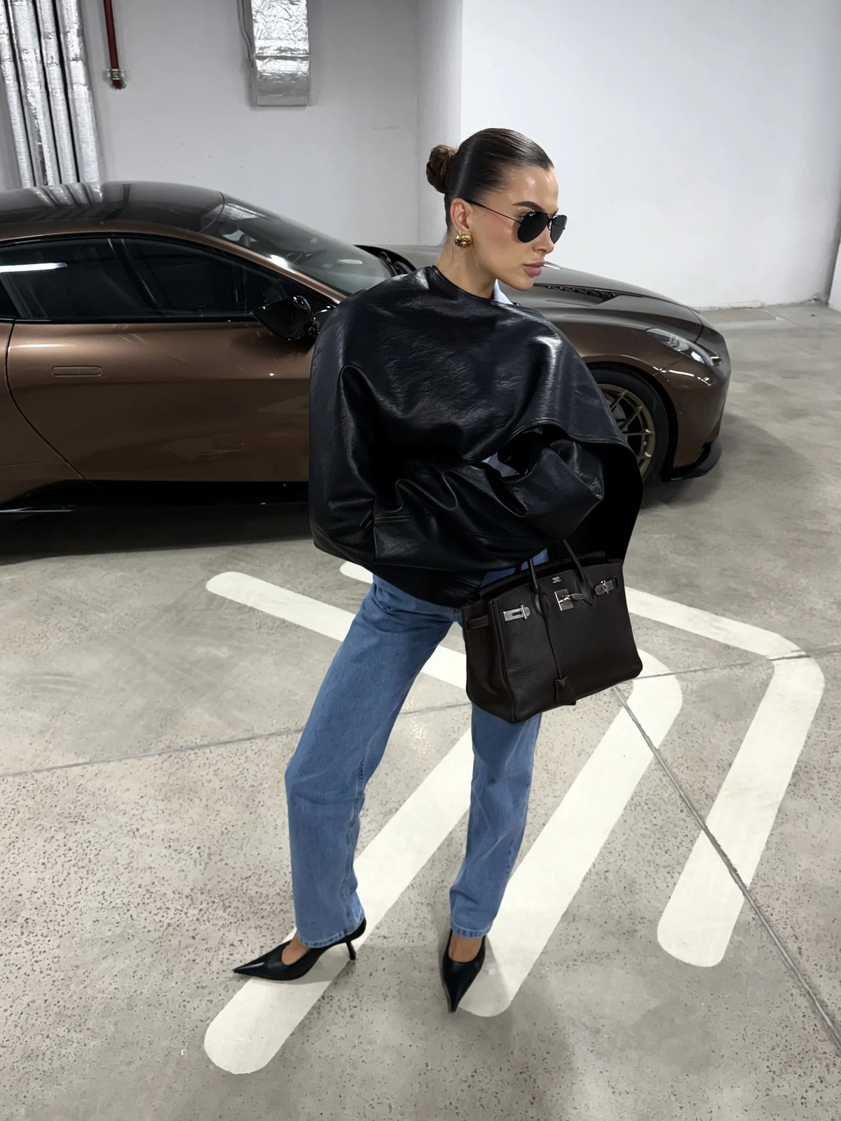 Straight-Leg Jeans - фото 5