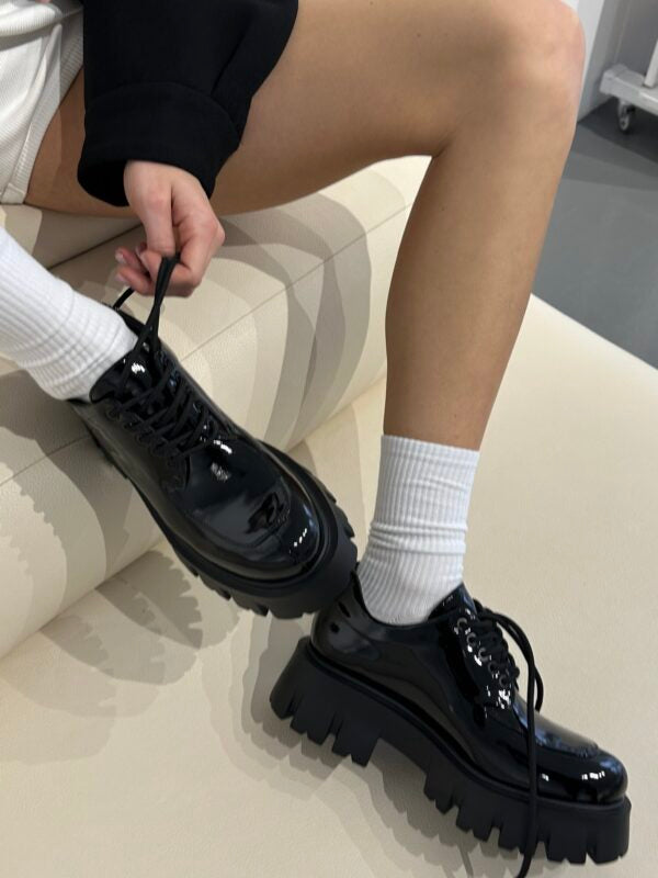 R ONE lace-up shoes with a rough sole