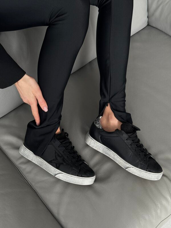 Sneakers 6.1