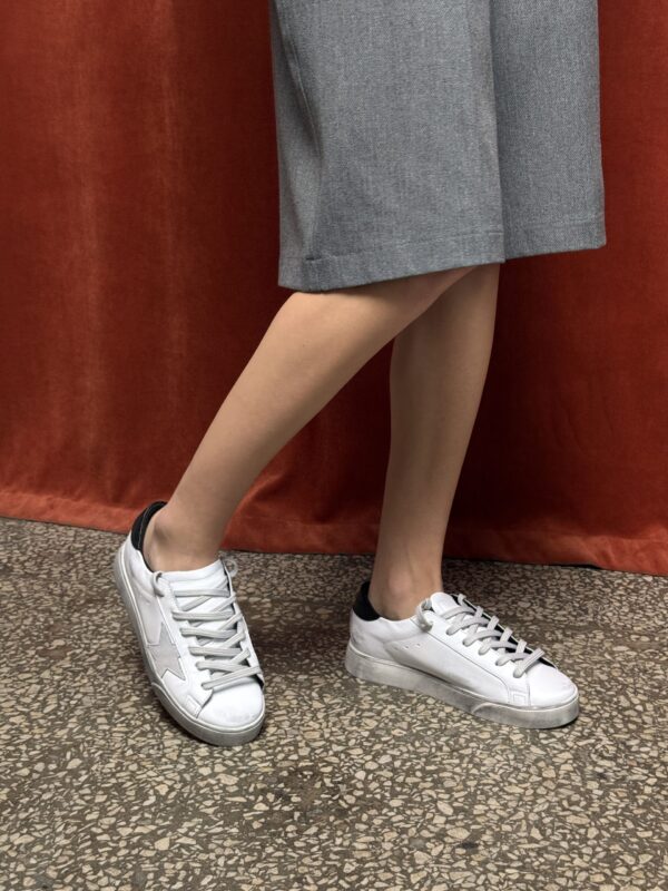 Sneakers 6.1