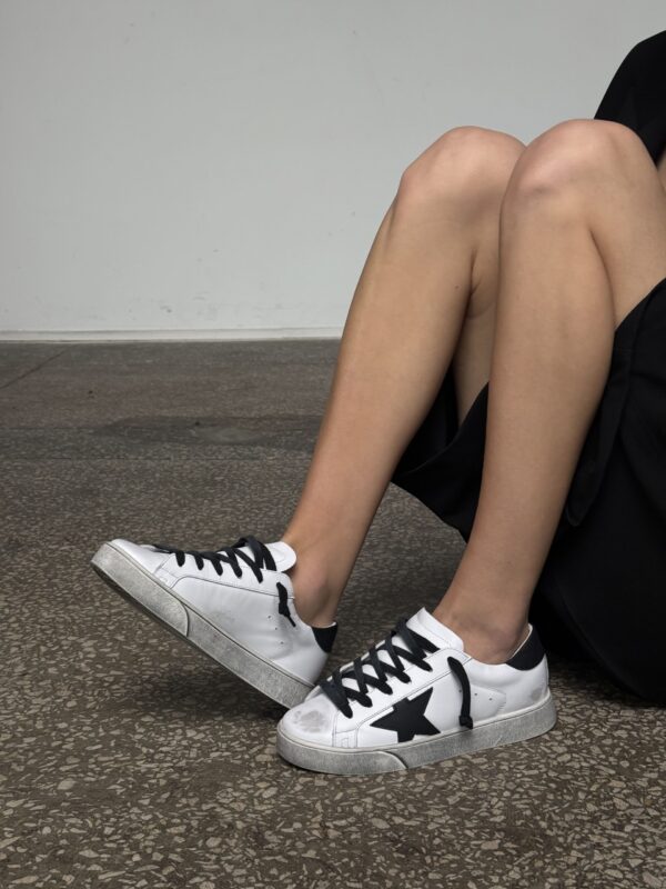 Sneakers 6.1