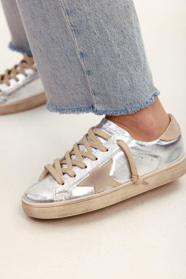 Sneakers 6.1