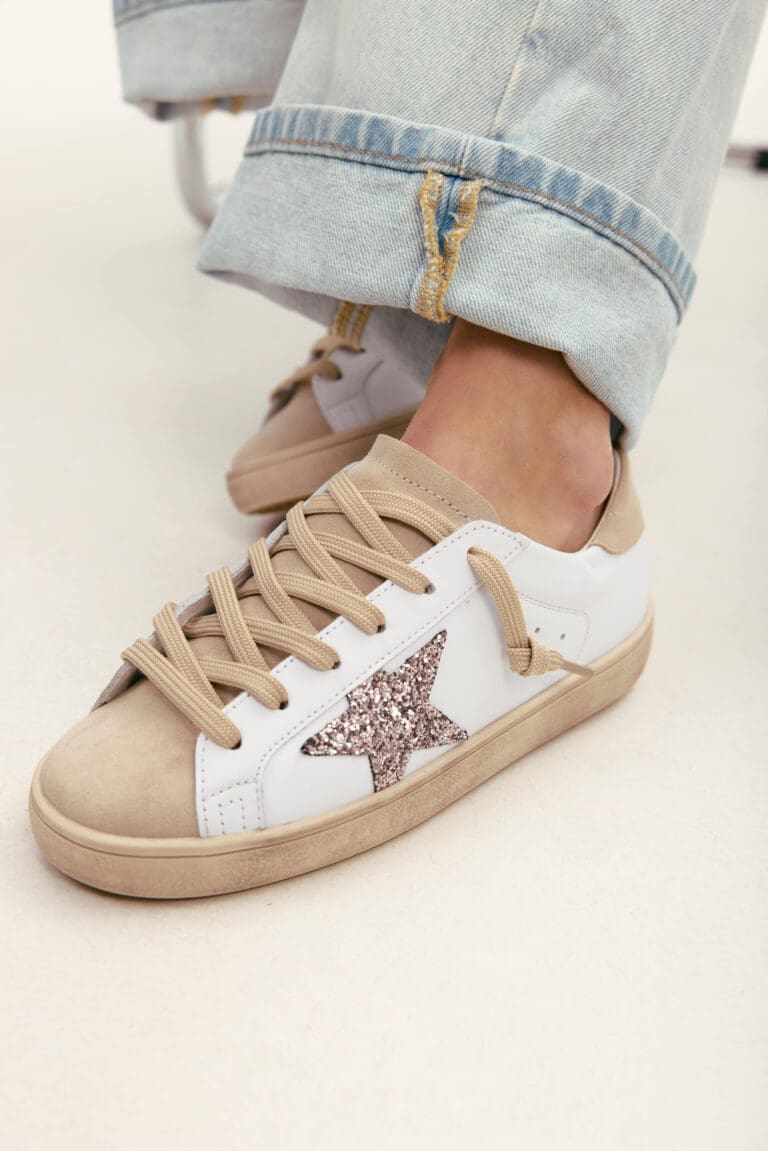 Sneakers 6.1
