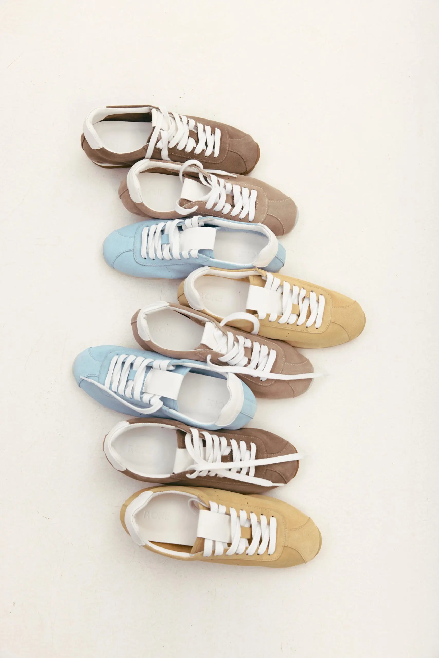 Neo Sneakers