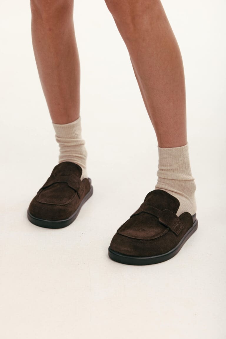 Saddle Clogs
