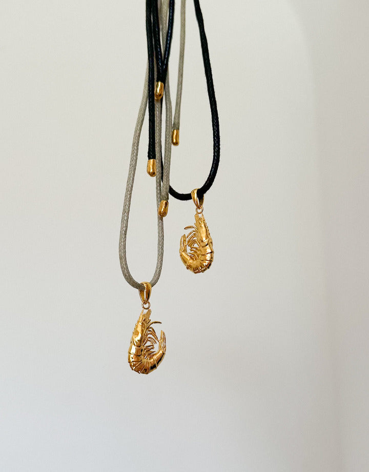 Rachka decoration with cord