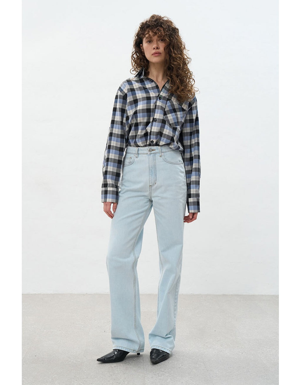 Lia Jeans