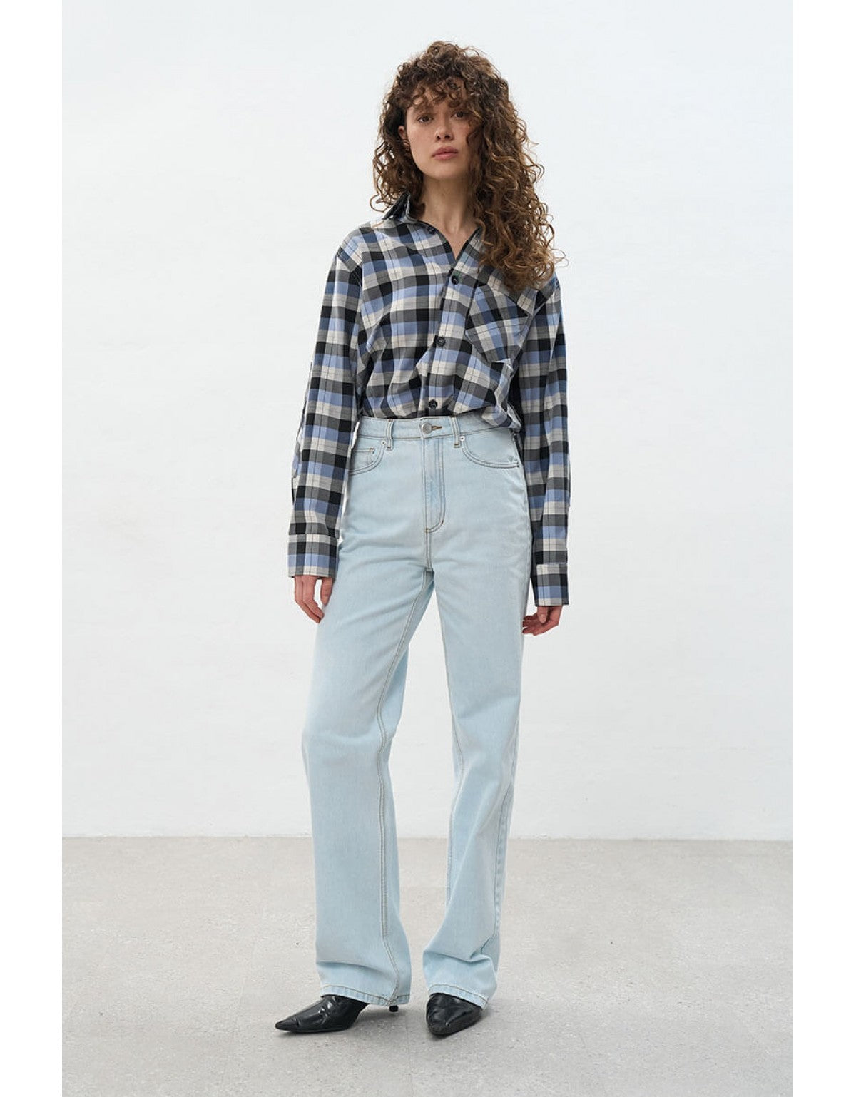 Lia Jeans
