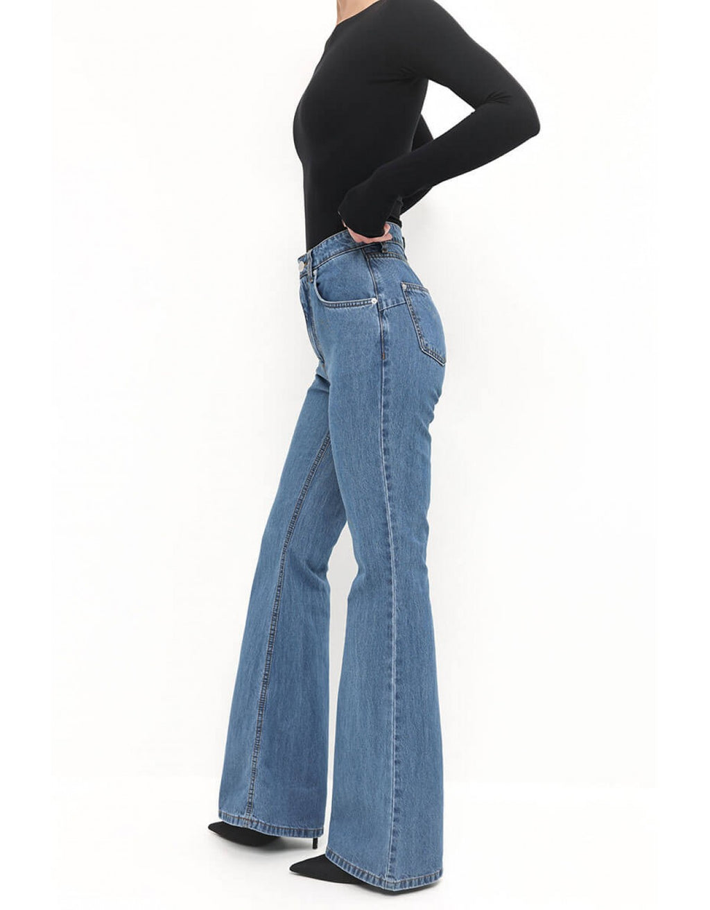 Victoria flare jeans