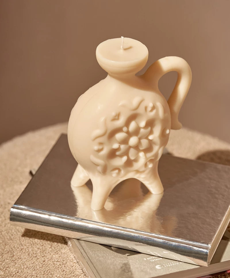 Levada candle