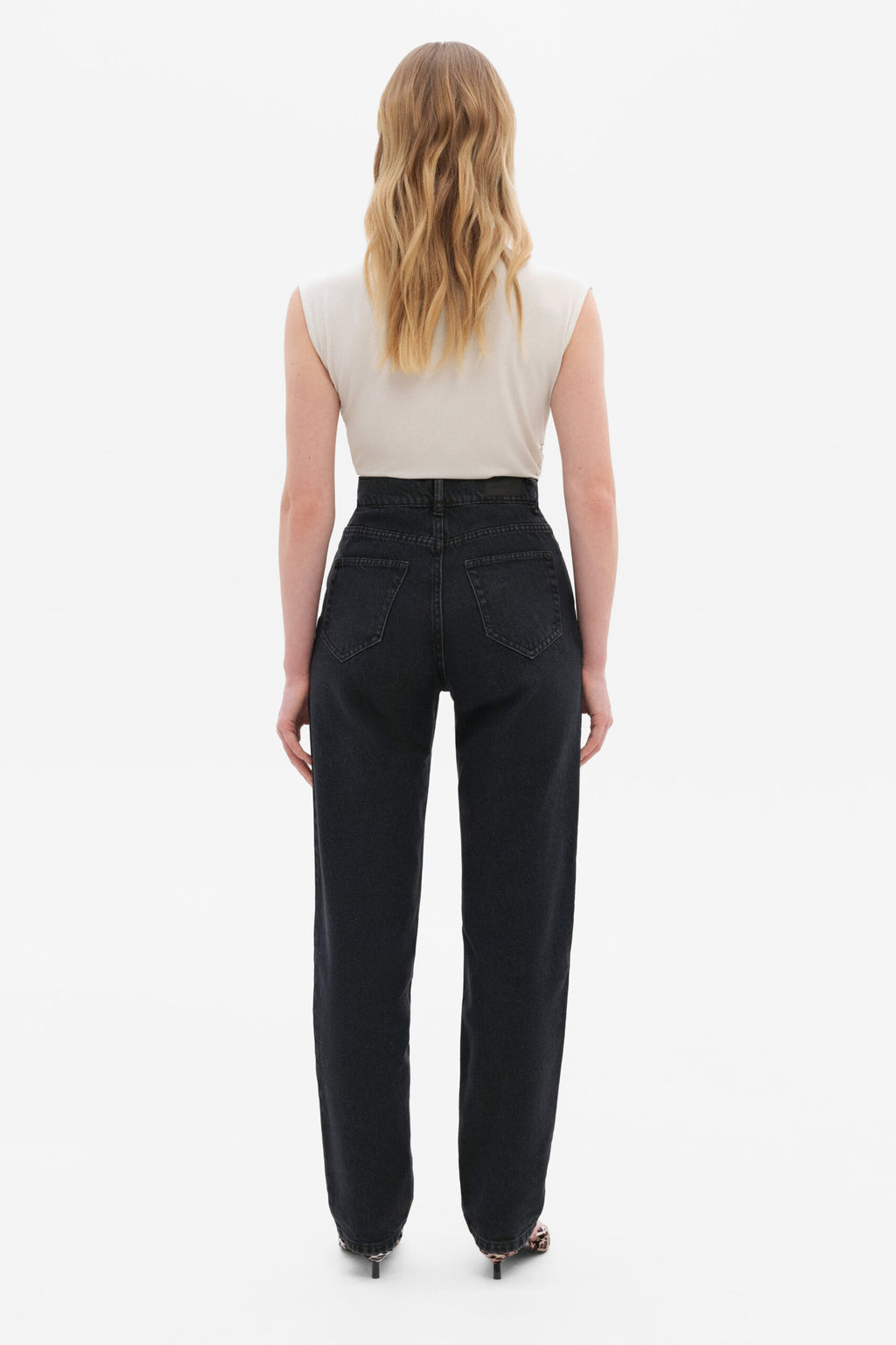 Black Straight Jeans - фото 2