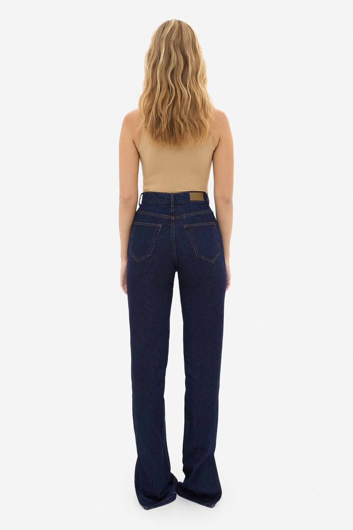 Indigo Jeans With Cuts - фото 2