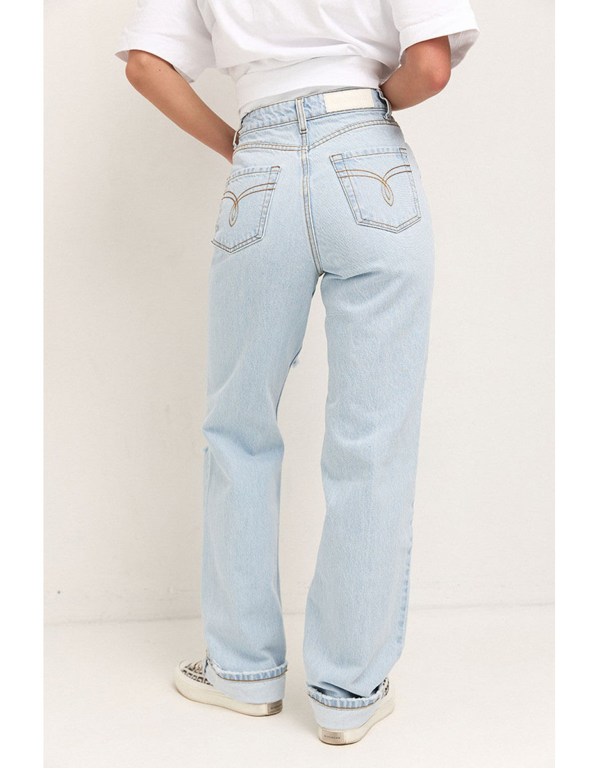 Monica Jeans