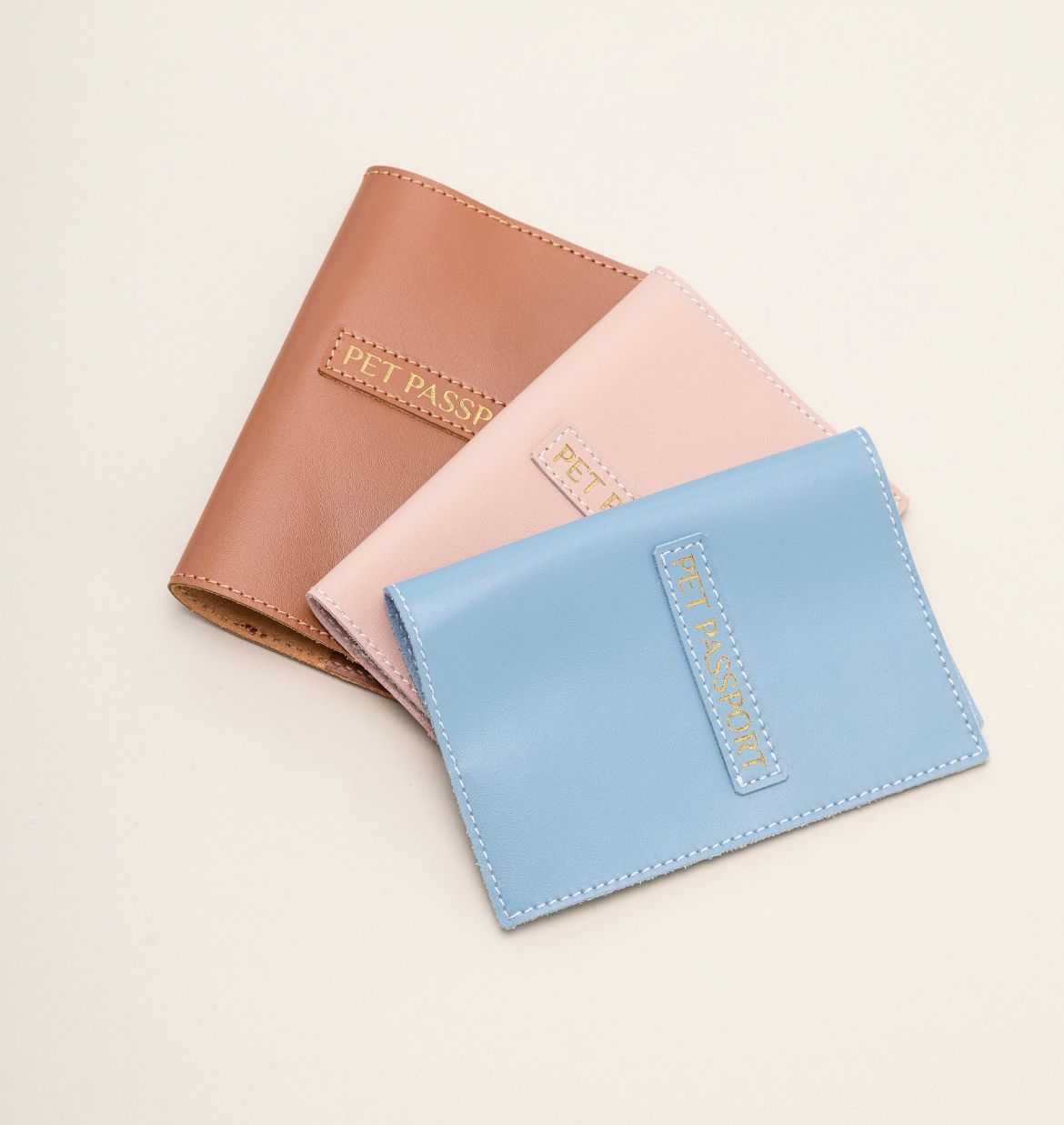 Шкіряна обкладинка чохол для ветеринарного паспорта міжнародного зразка для собак