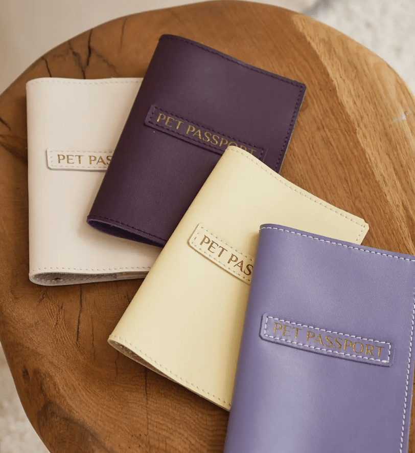 Обкладинка для ветпаспорта CHOUCHOU шкіряна для собаки фіолетова