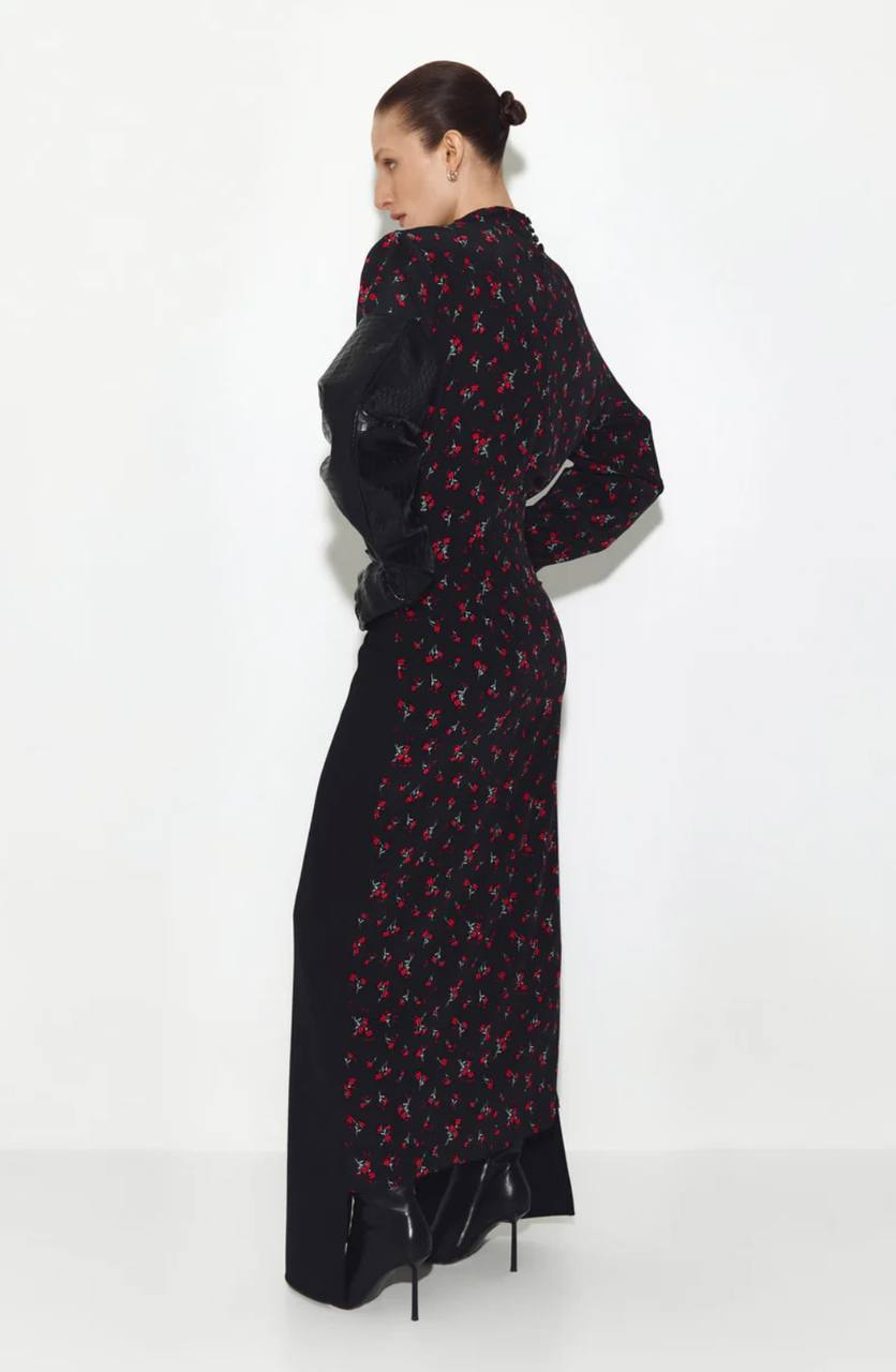 Eddie's dress