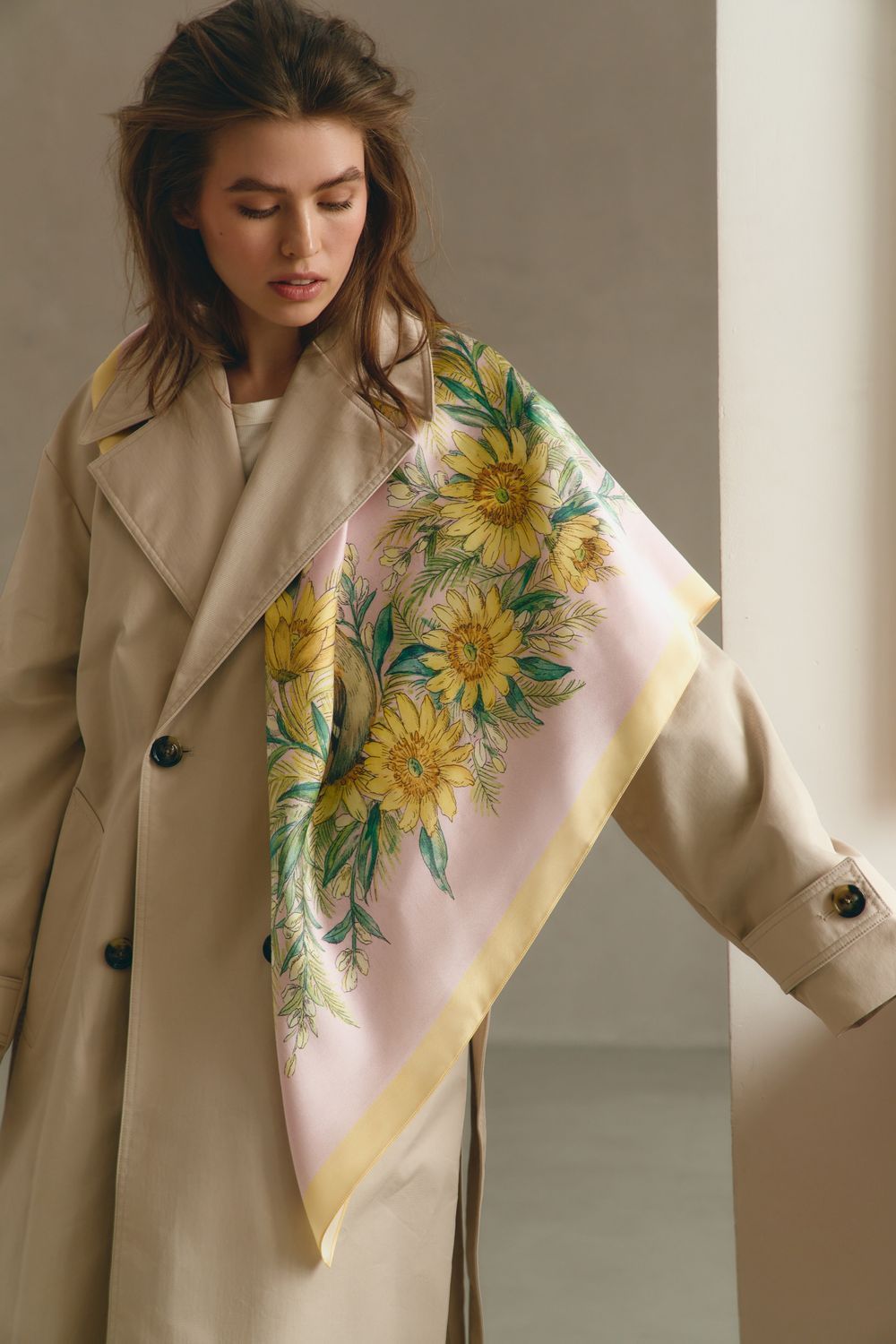 Silk scarf "Circle of the Sun"