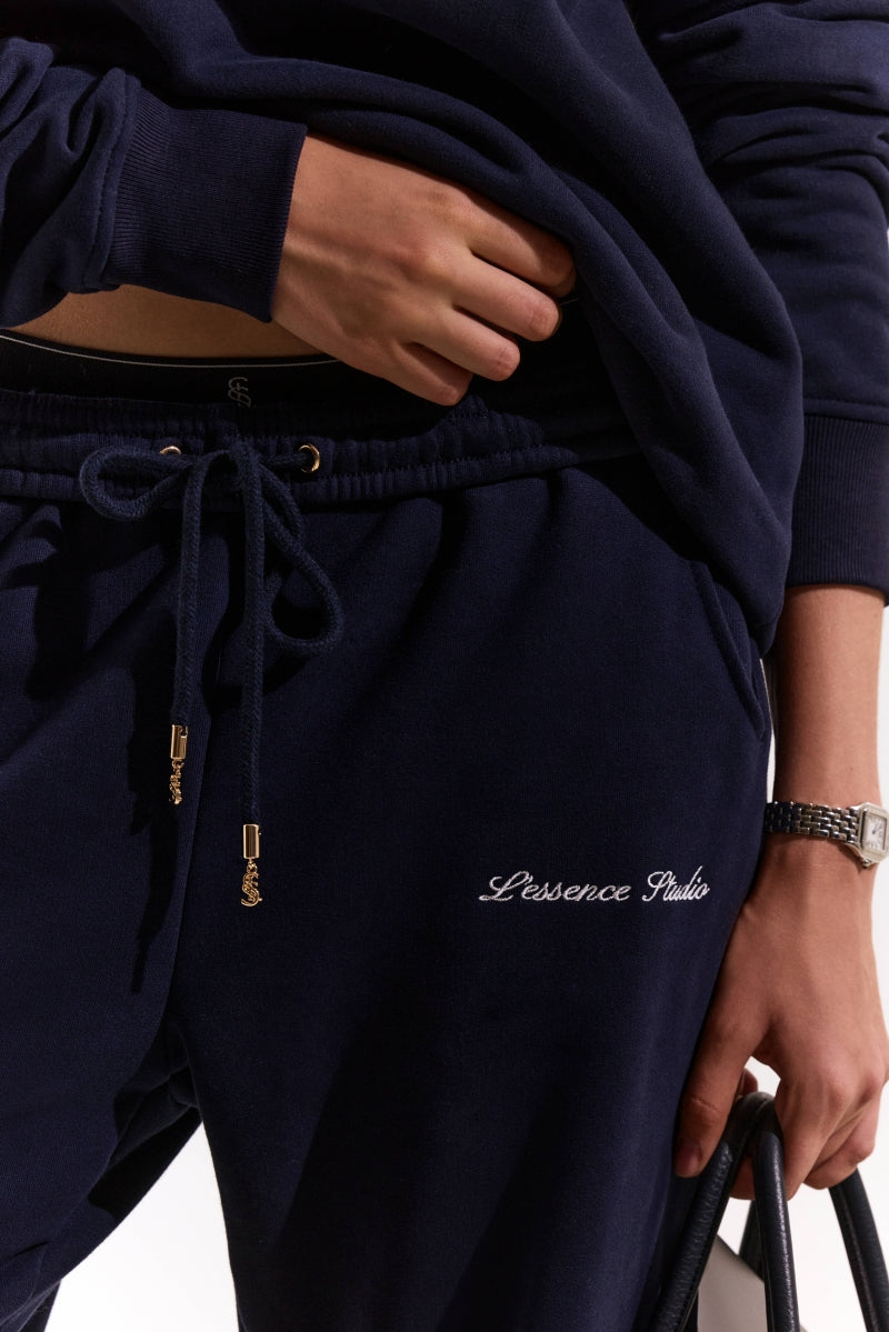 SIGNATURE EMBROIDERED SWEATPANT