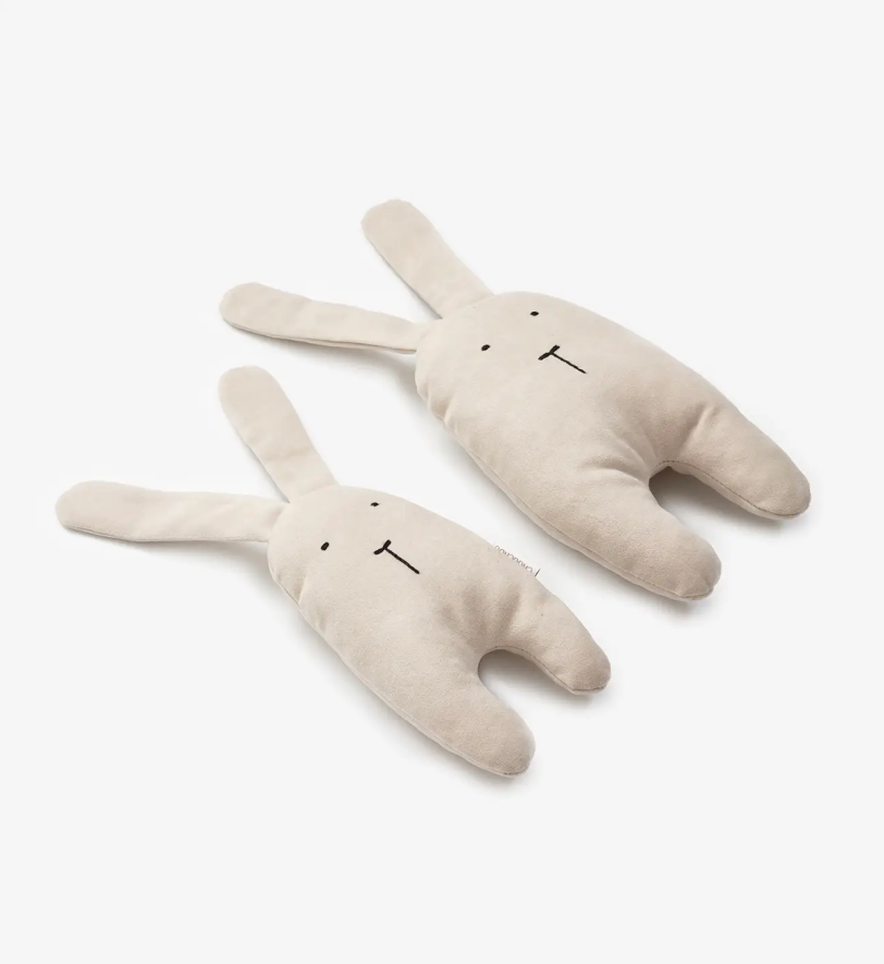 Іграшка CHOUCHOU м'яка для собак Зайчик "Освальд" зі звуком шарудіння у вушках