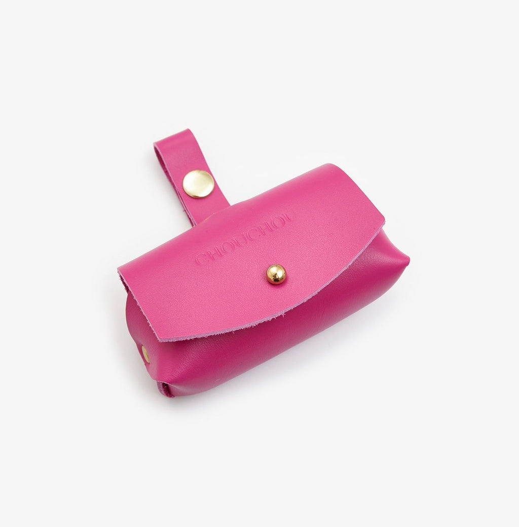 Leather dog dispenser bag "Classy" 