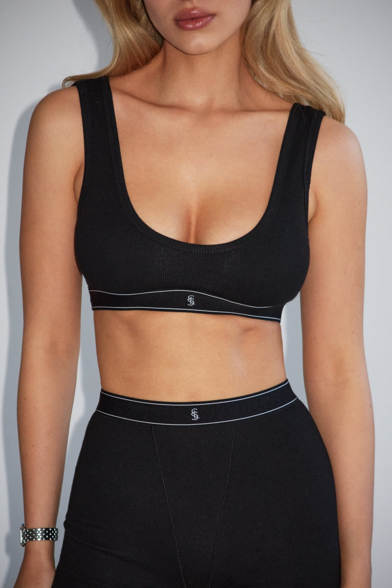 ULTIMATE RIBBED TOP