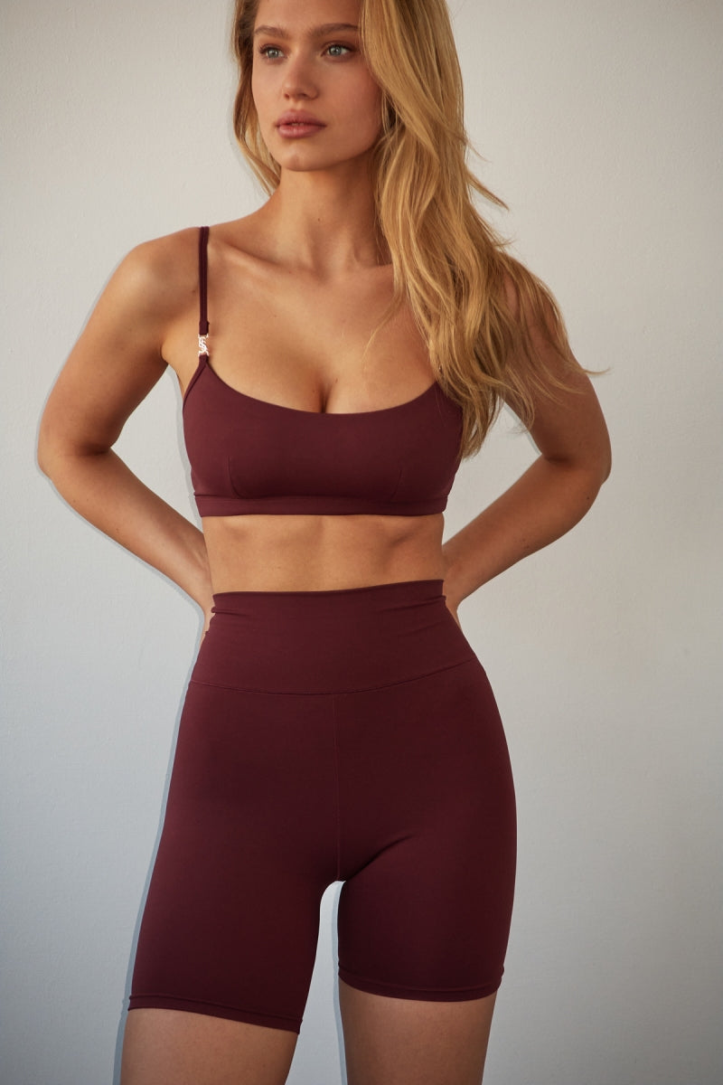 Ultimate Scoop Bra - Burgundy